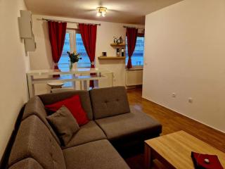 Slnečný byt v blízkosti historického centra Free Parking - 8