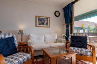 AT041 Els Pins, primera línea de la playa, con piscina - 3