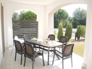 Cozy apartment in a village with swimming pool - Bibione - 7