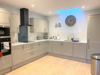 The Stables with Hot Tub - Cray - 5