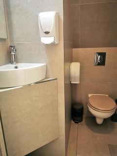 Hostel 55 - darmowy parking - 3