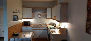 The Lighthouse Loft - Whitehead - 6