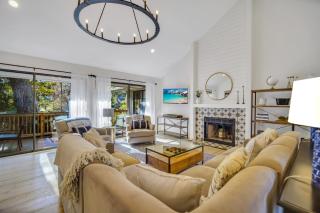 NEW LISTING 49 Governors Rd Renovated Luxurious Sea Pines Sleeps 8 - Hilton Head Island - 6