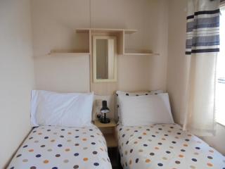 6 Berth on Golden Anchor (Cascade) - Chapel Saint Leonards - 6