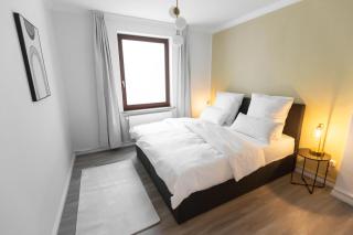 Bheaven I Golden Wave Premium Apartment - 4