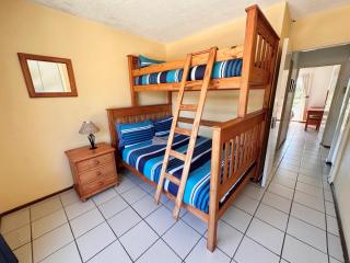Laguna La Crete 216, Beach Front Holiday Apartment - Margate - 8