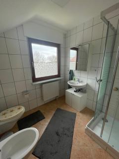 Ferienwohnung Fam. Albert - Heuchelheim-Klingen - 6