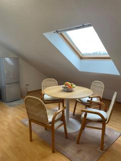 Ferienwohnung Fam. Albert - Heuchelheim-Klingen - 9