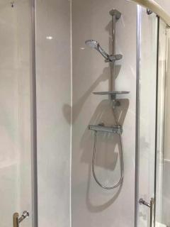 EdgeLane Studio- R6 - 5