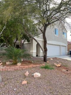 Sweet spacious 5 Bdrm home with Pool - 9