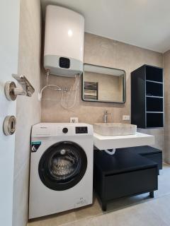 Adore - Modern Studio - Tirana - 6