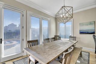 AMAZING OCEAN VIEWS 36 Bradley Roof Top Hot Tub Sleeps 15 - Hilton Head Island - 7