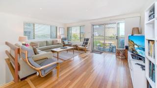Lighthouse Unit 1 - Yamba - 6
