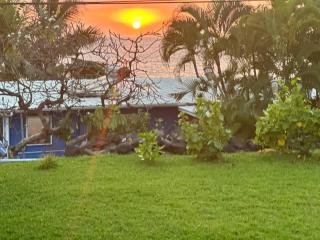Beautiful ocean house, walk to MAGIC SAND BEACH - Kailua-Kona - 7