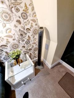 Stylish London Apartment with Terrace & Parking - 6