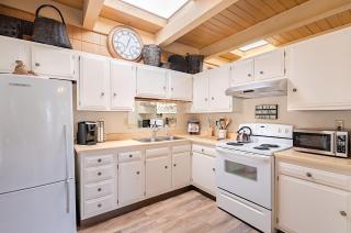 3797 Pine Place apts - Carmel - 6