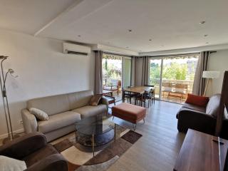 LE CHESTER Appartement 3 pièces Cannes proche Croisette bord de mer - Cannes - 1