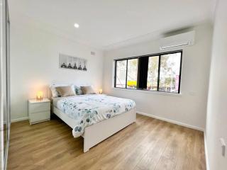 Brand new 2 Bedrooms Apartment in Ingleburn - Ingleburn - 1