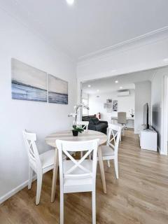 Brand new 2 Bedrooms Apartment in Ingleburn - Ingleburn - 8