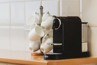 Broadway Getaway - 150 Metres to Beach - 4