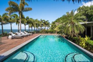 Trinity Beach Palace Luxury Estate by Belle Escapes - Trinity Beach - 2