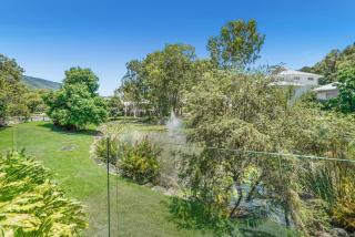 Belle Escapes Tranquil Waters Luxury Home Palm Cove - Palm Cove - 3