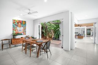Belle Escapes 94 Cascade Luxury Home Palm Cove - Palm Cove - 3