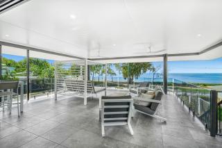 Belle Escapes Beachfront Luxury Home 53 Arlington Clifton Beach - 6