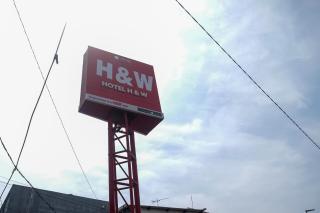 RedDoorz at H&W Hotel Solo - Solo - 3