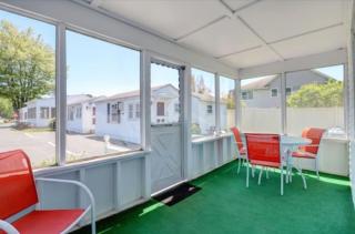 Carriage House Motel Cottages & Suites - Wells - 5