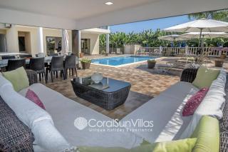 Impressive Villa Exclusive Sea Caves walk to taverns Sleeps 11 Ref 507 - Peyia - 4