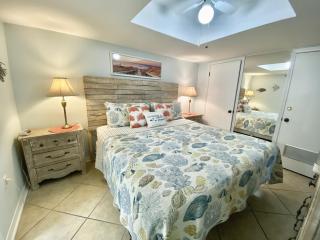 Sunswept 204 Condo - 2
