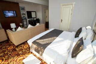 Garden Hotel - Bishkek - 9