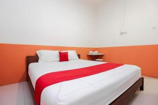 RedDoorz Near Jalan Jendral Sudirman - Manado - 8
