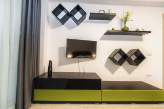 Green Studio - located by the forest, near AFI Mall, and moments away from The Old Town - Braşov - 7