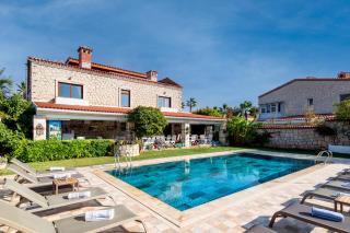 Alacati Koclu Konagi Hotel - Alaçatı - 0