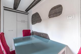 The Venice Red Door Apartment - Venice - 9