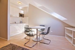 Laura Lux Suites - 4