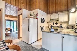 Pinecrest Retreat with Fireplace! - 3