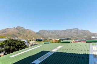 The Harri Apartments - 8