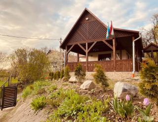 Aprócska kulcsosház - Guesthouse - - 5