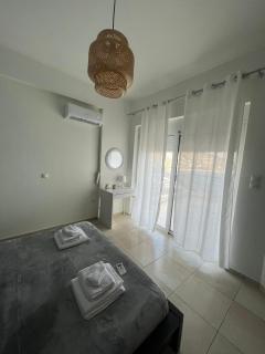 Blue and White - Schinias - 7