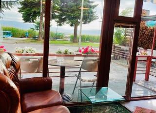 Studio By the Lake - 4