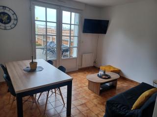 Maison chaleureuse avec terrasse et vue baie - 6