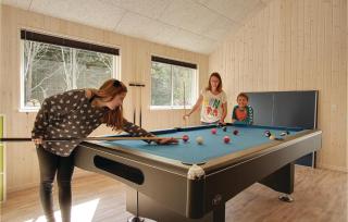 Amazing Home In Glesborg With Sauna - Fjellerup Strand - 3