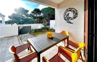 Lovely Home In Baia S, Anna Budoni - Tanaunella - 9