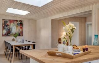Beautiful Home In Vejby With Kitchen - Vejby - 5
