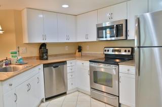 Gorgeous Condo 3 Br 3 Balconies SB 11th Floor - 6