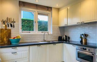 Gorgeous Home In Wemeldinge With Wifi - 3