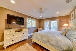 28 Surf Scoter 2nd Row Steps from the Beach Renovated - Hilton Head Island - 5